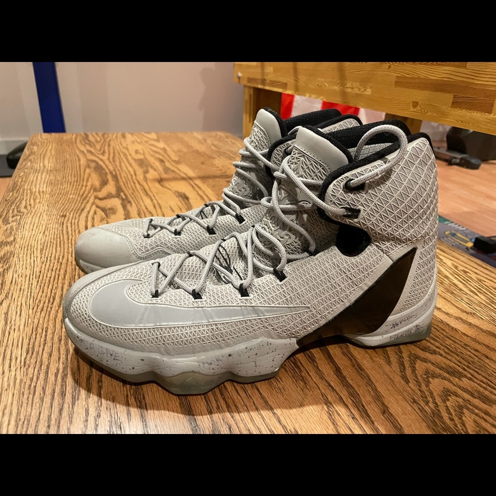 Lebron 13 XIII Elite Limited Edition Wolf Grey Size 13